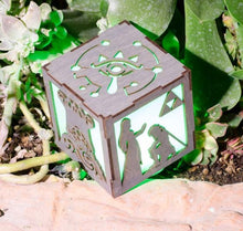 Load image into Gallery viewer, Zelda Breath of the Wild- Link Adventures inspired Color Changing Lantern